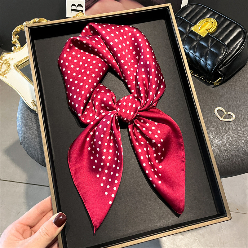 Luxury Bags For Summer - أوشحة مطبوعة جديدة فاخرة وشاح حريري