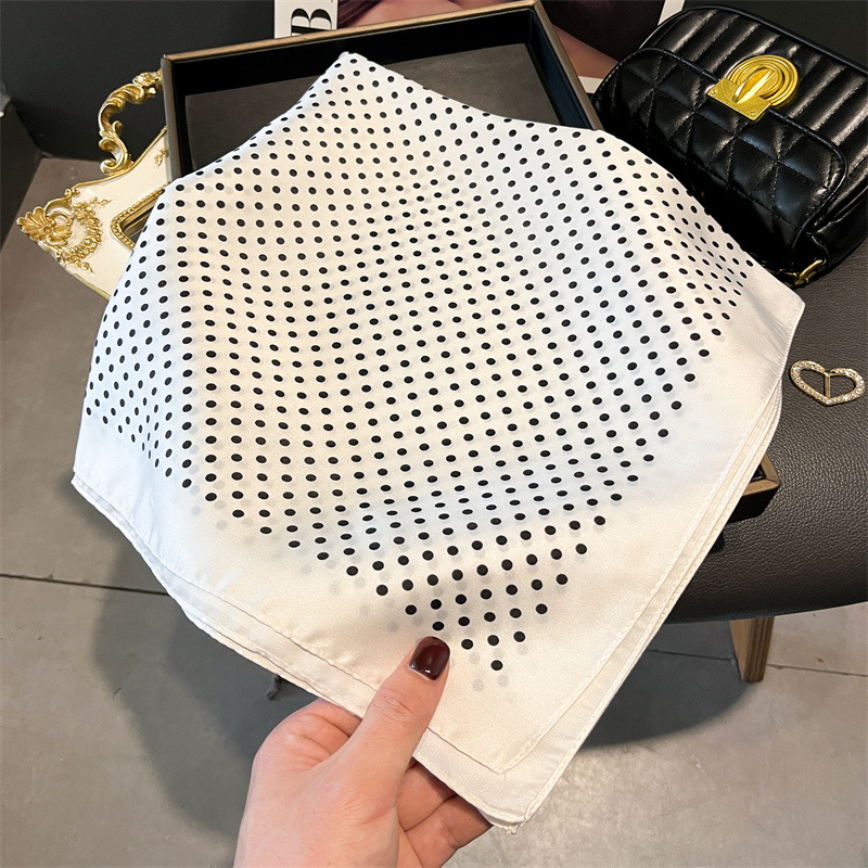 أوشحة مطبوعة جديدة فاخرة وشاح  - مراجعة Luxury Bags For Summer وسعره