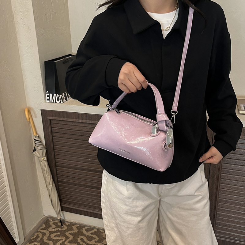 حقيبة يد نسائية أنيقة من الجلد - مراجعة Top Handle Patent Bag وسعره