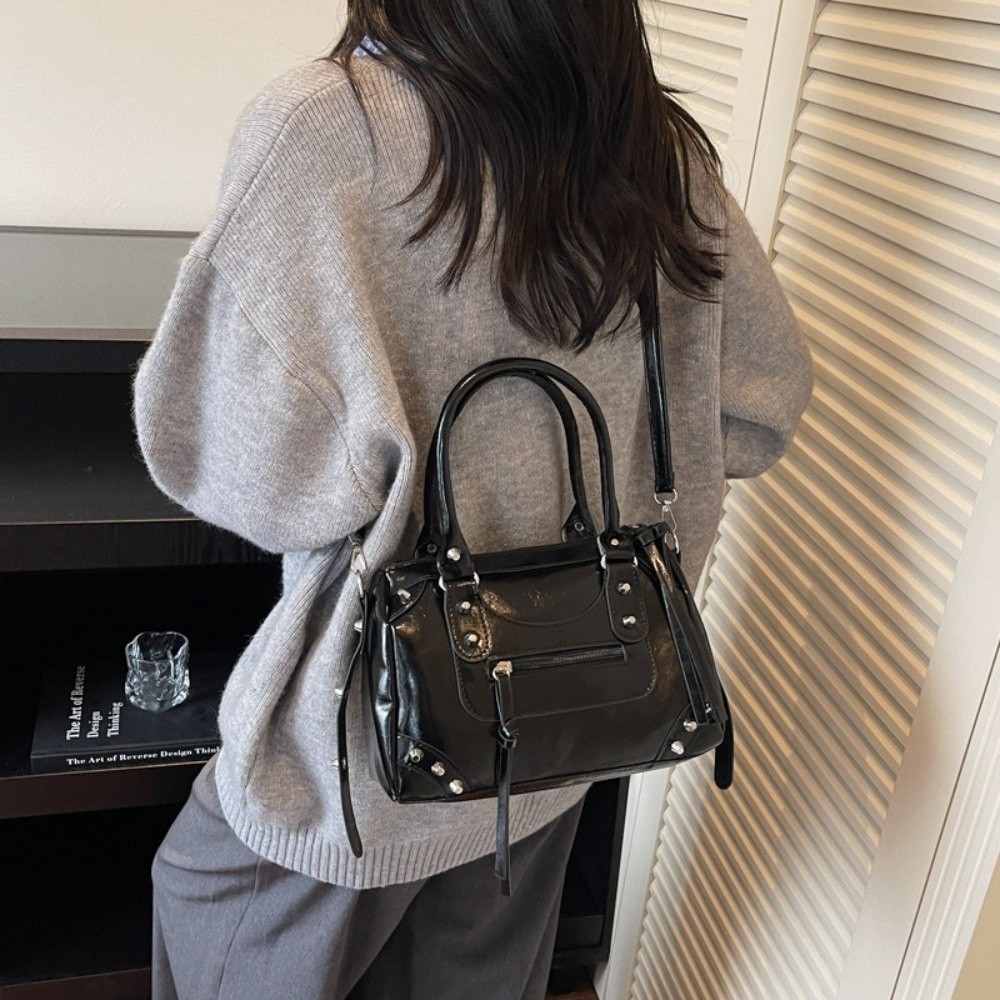 حقيبة يد نسائية كبيرة السعة بت - مراجعة Top Handle Patent Bag وسعره